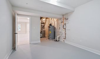 6107 DUNLEER Ct, Bethesda, MD 20817