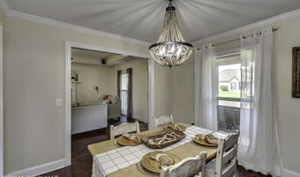 128 W Pinebrook Dr, Brandon, MS 39047