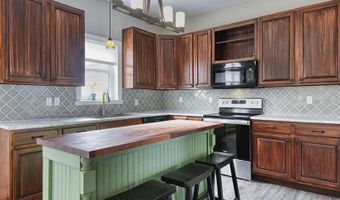 758 Old Cheshire Tpke, Charlestown, NH 03603