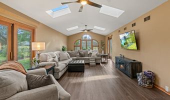 1223 N Itasca Rd, Addison, IL 60101