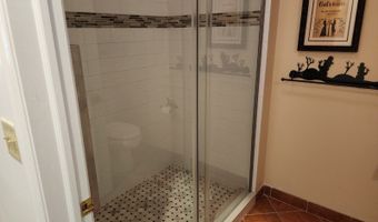 4 Maple Cres 11, Alloway, NJ 07462