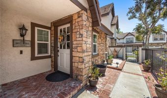 6171 E Morningview Dr, Anaheim, CA 92807