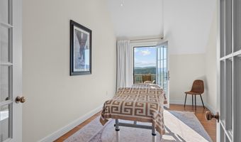 30 East Rd, Alford, MA 01266