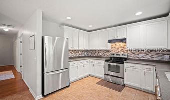 8 Waccamaw Way, Beaufort, SC 29906