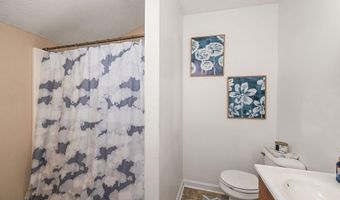 702 11th St, Altavista, VA 24517