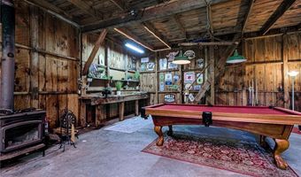 46 Stone Gate Dr, North Kingstown, RI 02852