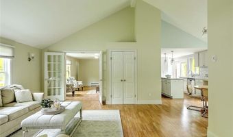 278 Sowams Rd, Barrington, RI 02806