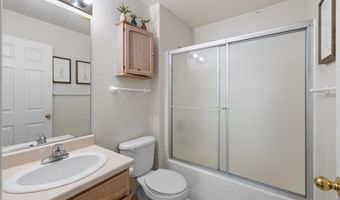 63 Crocker St, Ashland, OR 97520