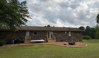 628 Tom White Rd, Big Sandy, TN 38221