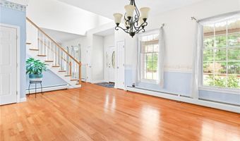 3 Aster Ln, Coventry, RI 02831