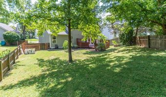 1048 Oak Glen Cir, Ballwin, MO 63021