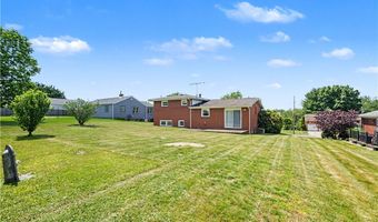 2107 Lynwood Dr, Aliquippa, PA 15001