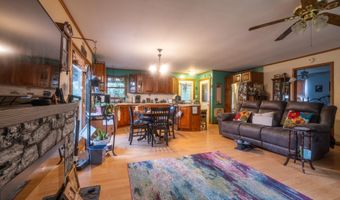 8076 HUFF Ln, Alvin, WI 54542
