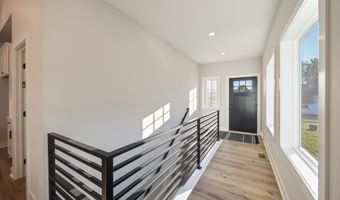 920 Roosevelt St, Polk City, IA 50226