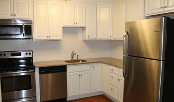 67 W Main St 122, Clinton, CT 06413