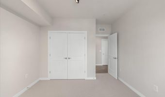 20316 NEWFOUNDLAND Sq, Ashburn, VA 20147