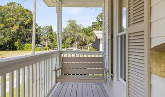 1711 Duke St, Beaufort, SC 29902