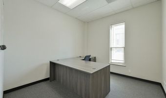 7012 NW 63rd St, Bethany, OK 73008