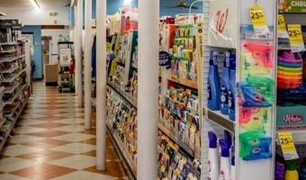 124 W Washington Ave, Ava, MO 65608