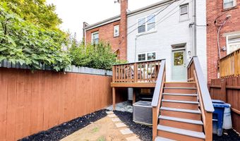 3107 MONTROSE Ave, Alexandria, VA 22305