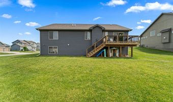 1100 Hunter Ct, Adel, IA 50003