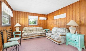 55521 Front St, Astor, FL 32102