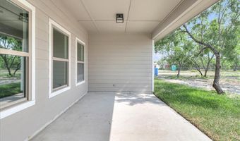301 County Road 146, Alice, TX 78332