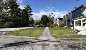 16 Pearl St, Brandon, VT 05733