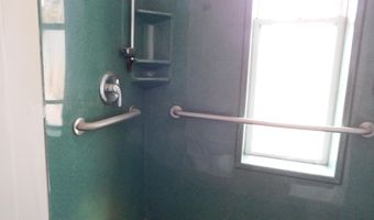 15 Western Promenade, Auburn, ME 04210