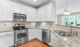 109 Haybarn Ct, Apex, NC 27502