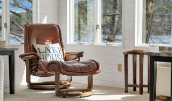 20 Boat Cove Rd, Alton, NH 03810