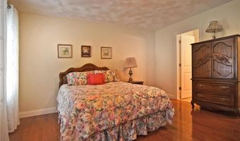 120 Country Meadow Ln, Glocester, RI 02814