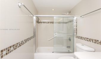 2780 NE 183rd St 901, Aventura, FL 33160