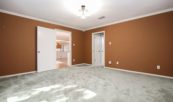 521 W CROSS St, Benton, AR 72015