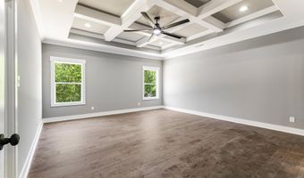 1038 N Linden Dr, Alcoa, TN 37701
