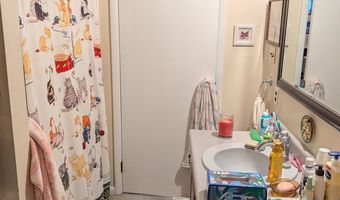 327 333 2nd St, Aurora, IN 47001