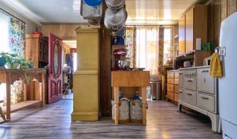 8555 Dead Indian Memorial Rd, Ashland, OR 97520
