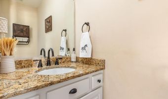 48 MADDOX Ln, Amissville, VA 20106