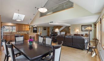1342 Stagecoach Trl S, Afton, MN 55001