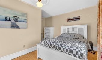 840 Broadway, Bangor, ME 04401