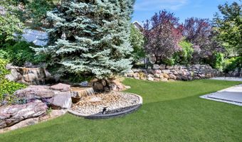 4433 S DEVONSHIRE Dr E, Bountiful, UT 84010