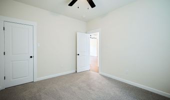 10573 W Miller Sardis Rd, Bauxite, AR 72011