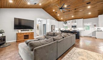908 Oak Grove Rd, Amity, AR 71921