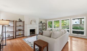 3809 MARYLAND St, Alexandria, VA 22309