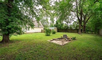 505 7th St, Barling, AR 72923