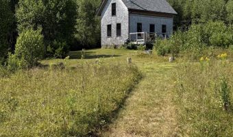 64 Dam Rd, Beddington, ME 04622