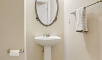 4694 HELEN WINTER Ter, Alexandria, VA 22312