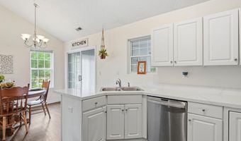 156 Kensington Way, Aberdeen, NC 28315