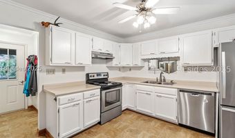 3 Hilda Ave, Beaufort, SC 29907