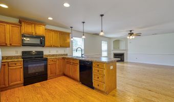 343 Robin Helton Dr, Boiling Springs, SC 29316